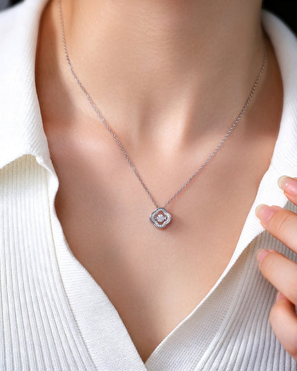 Clovera Moissanite Clover Pendant Necklace