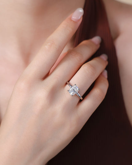 Source factory wholesale S925 sterling silver moissanite ring, artificially cultivated gemstone custom irregular pillow-shaped hand ornament