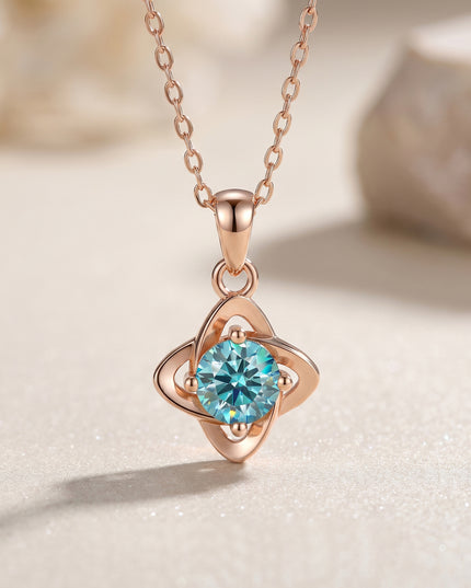 Necklace design niche S925 sterling silver moissanite necklace, pure silver stackable accessory, four-leaf clover necklace for women