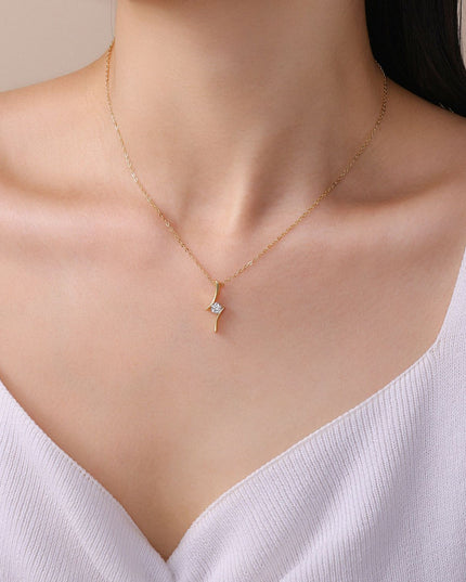 Elara Moissanite Curve Pendant Necklace