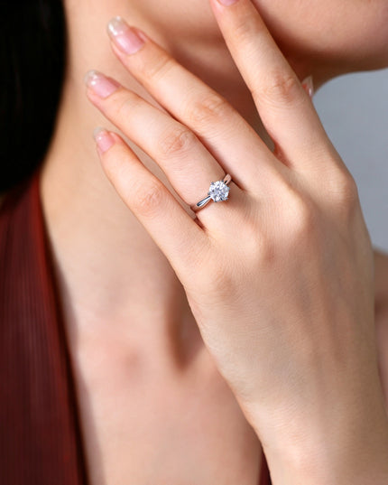 Classic Six-Prong Moissanite Solitaire Ring  S925 Sterling Silver