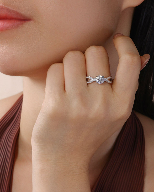Cross-border 520 Valentine's Day gift, ultra-shiny moissanite ring, Chinese style high-end pure silver gold-plated middle finger wedding ring