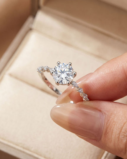 Cross-border LAZADA Southeast Asia best-selling moissanite ring S925 sterling silver sweet cool style high-end closed-mouth ring